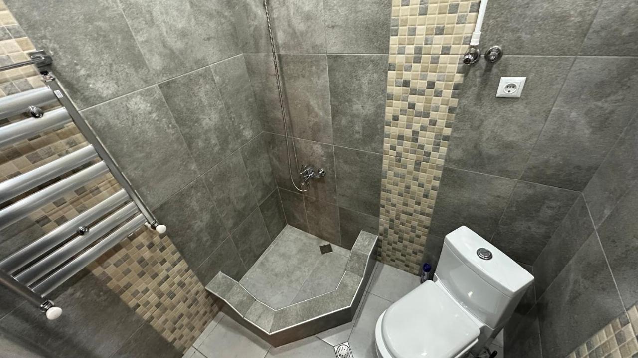 Magnolia Apartment Terrace 3 บาทูมิ ภายนอก รูปภาพ